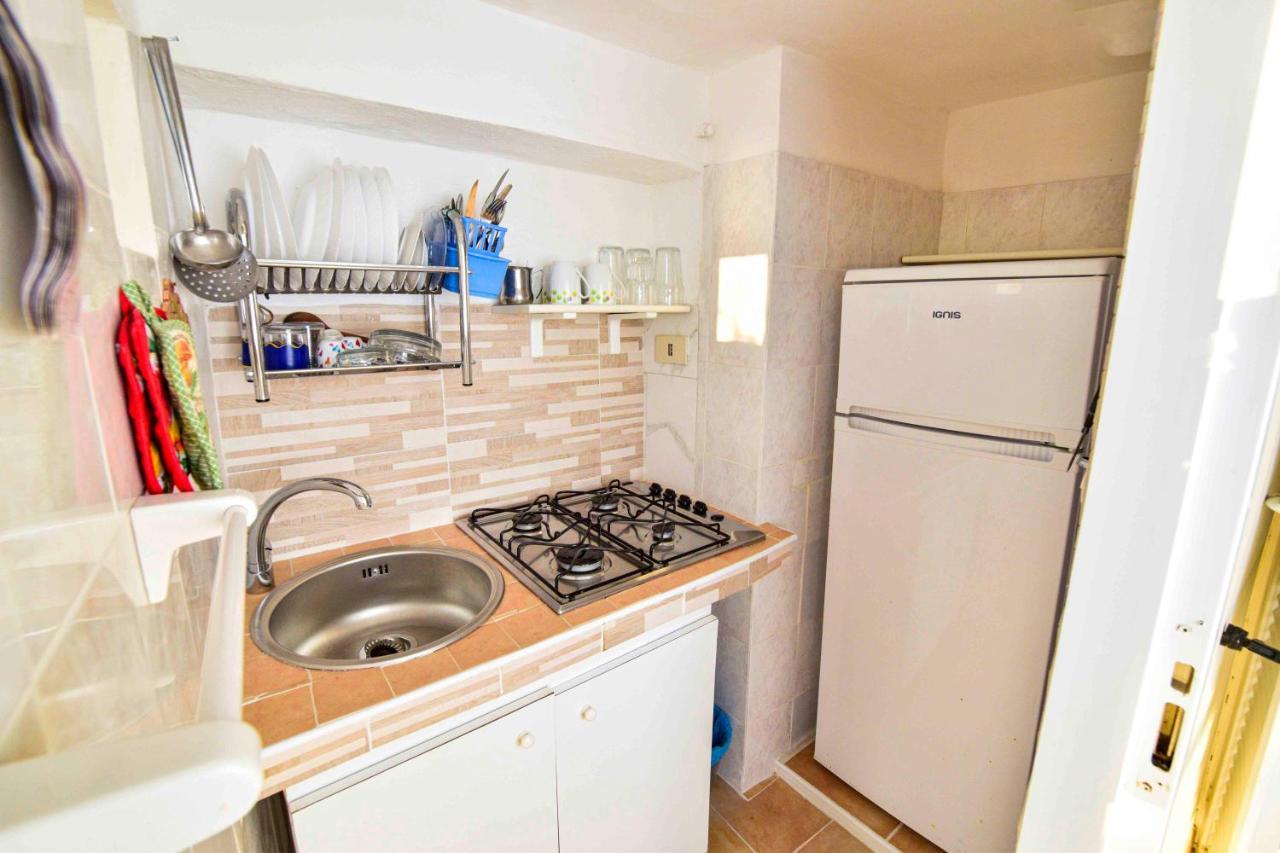 Solemareponza Monolocali La Piana Appartement Buitenkant foto