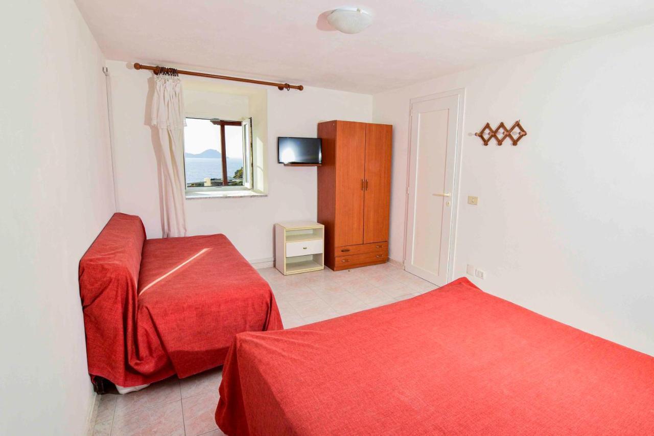 Solemareponza Monolocali La Piana Appartement Buitenkant foto